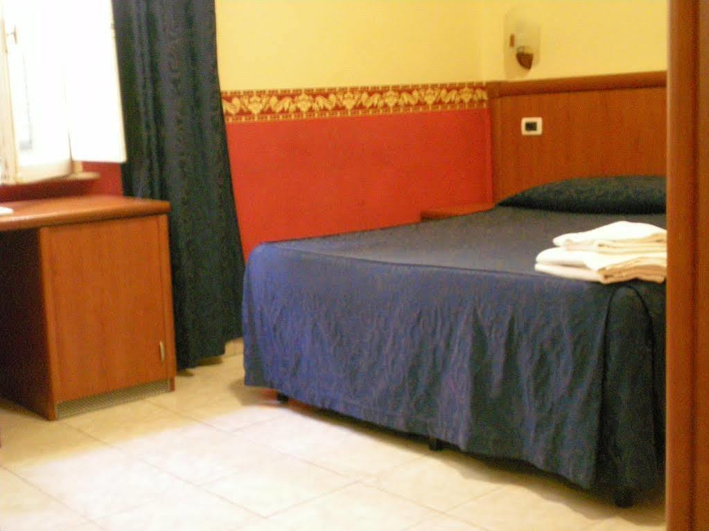 Les Artes Hotel Rome Exterior photo